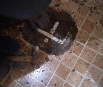 调兵山卫生间漏水维修公司为您分享下卫生间渗水如何处理及注意事项